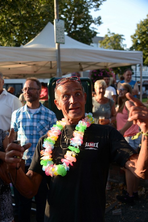 ../Images/Zomercarnaval Noordwijkerhout 2016 380.jpg